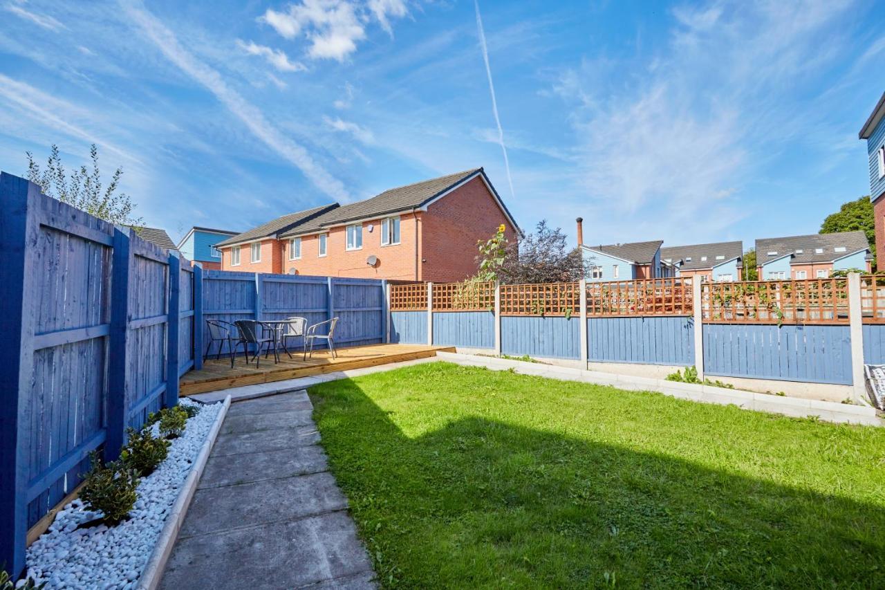 Cosy,Modern And Relaxing 3 Bedroom House With Parking Manchester Buitenkant foto